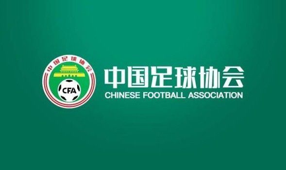 苏家这段时间发生的这些事情，早就被全国人民当成了一种消遣与谈资，一直到前段时间，苏知鱼在线上召开新闻发布会的时候，全国人民还都在热切关注着苏家的每一步动向。